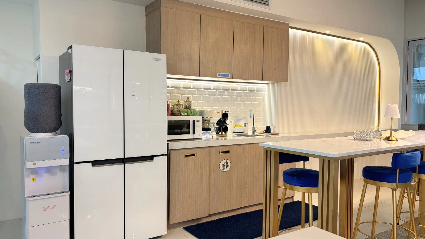 Creator rooms Podcast spaces ​